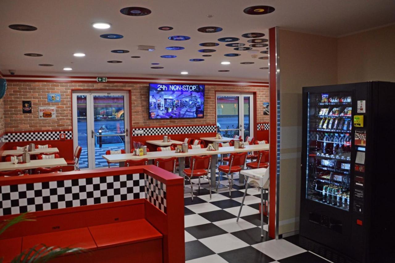 Jukebox Hotel 즈노이모 외부 사진
