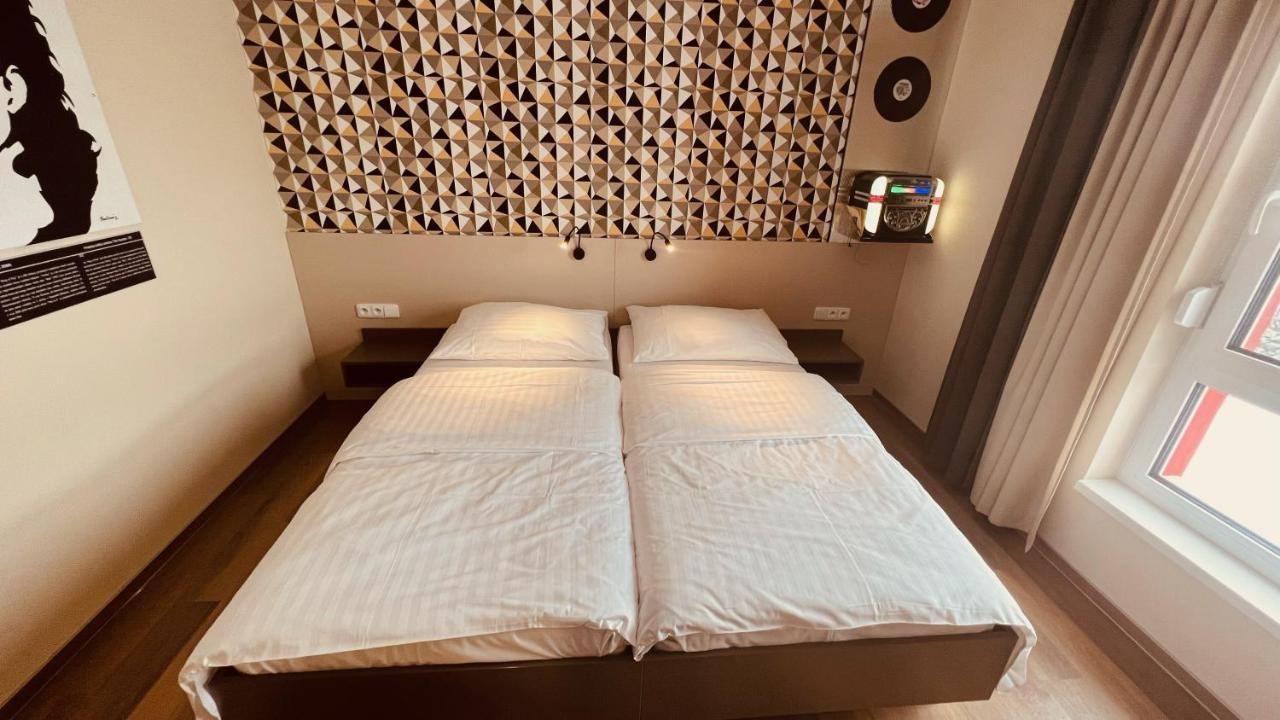 Jukebox Hotel 즈노이모 외부 사진